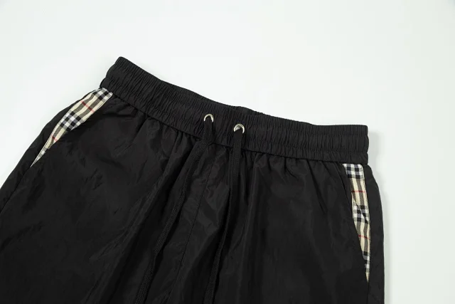 Burberry Shorts Elastic-Waist Drawstring Logo product detail image 21
