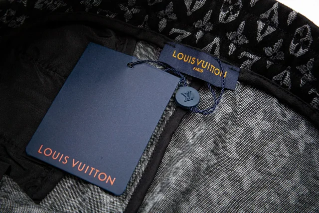 Louis Vuitton Shorts Drawstring Monogram product detail image 42