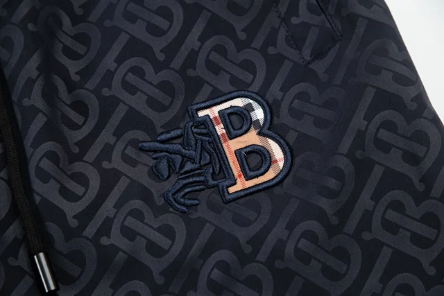 Burberry Shorts Elastic-Waist Drawstring Logo product detail image 50