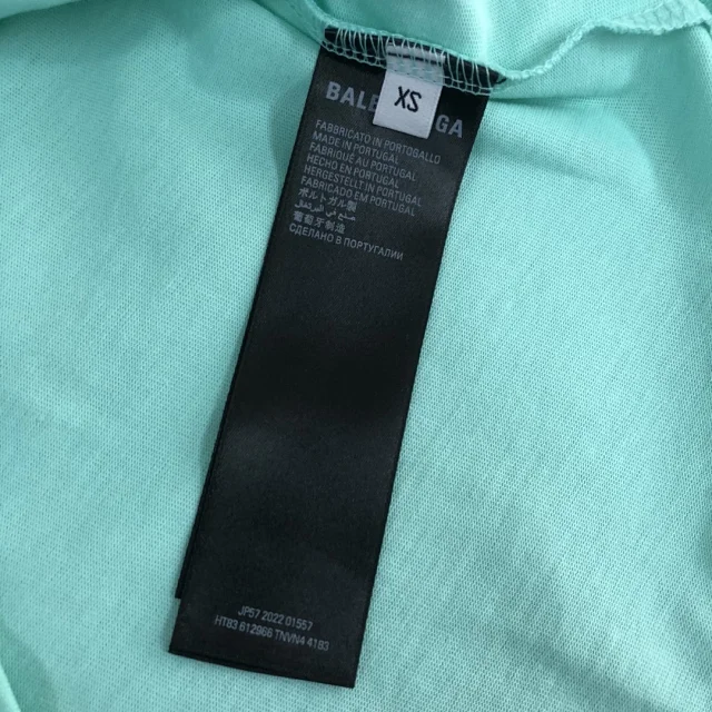 Balenciaga T-Shirts Crewneck T-Shirt with Logo Chest Print product detail image 33