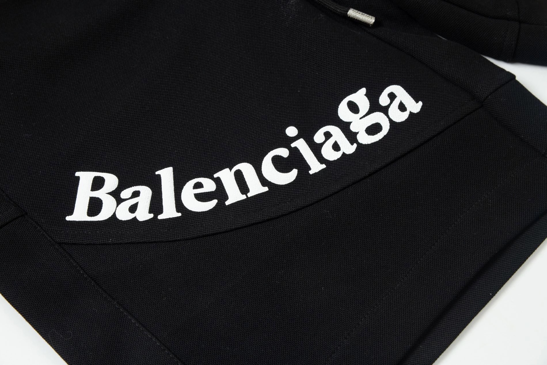 Balenciaga BB Logo Splatter-Print Shorts White - 24