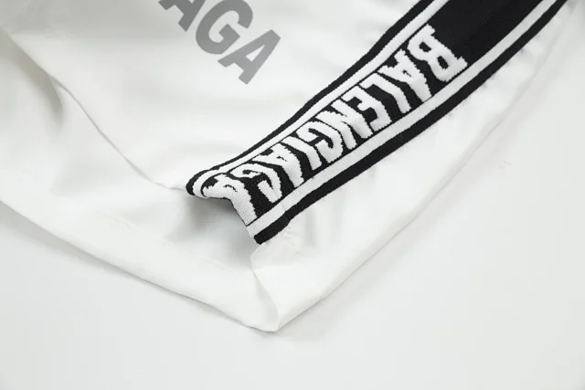 Balenciaga Shorts Logo-print drawstring product detail image 56