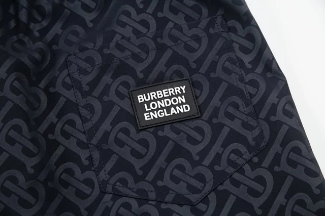 Burberry Shorts Elastic-Waist Drawstring Logo product detail image 51