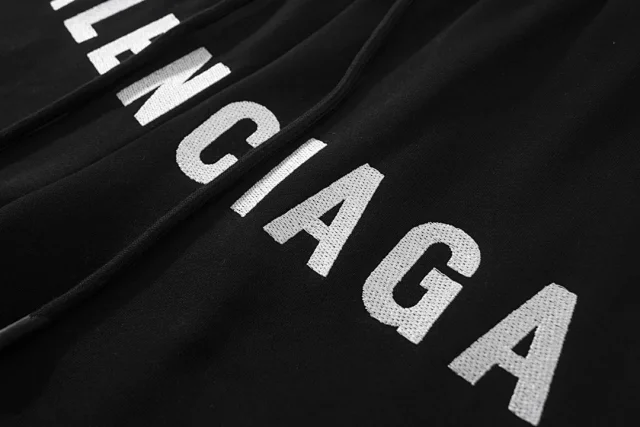 Balenciaga Shorts Logo-print drawstring product detail image 48
