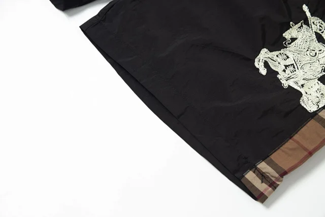 Burberry Shorts Elastic-Waist Drawstring Logo product detail image 35