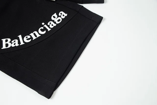 Balenciaga Shorts Logo-print drawstring product detail image 25