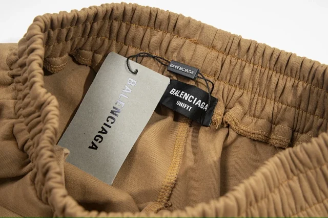 Balenciaga Shorts Logo-print drawstring product detail image 41