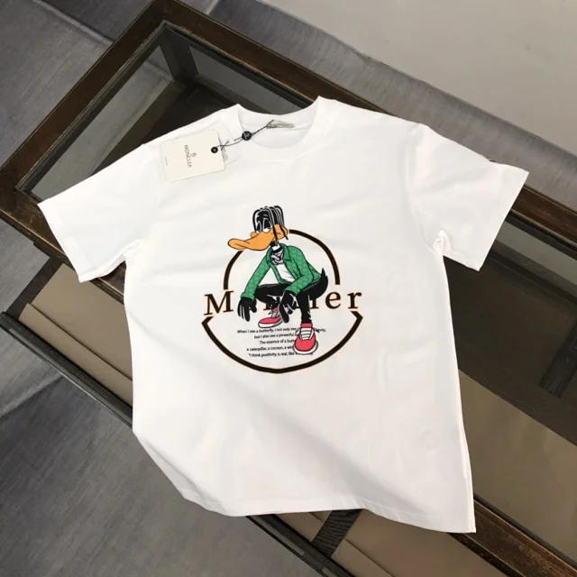 Moncler T-Shirts Short-Sleeve Logo-Print T-Shirt product detail image 8
