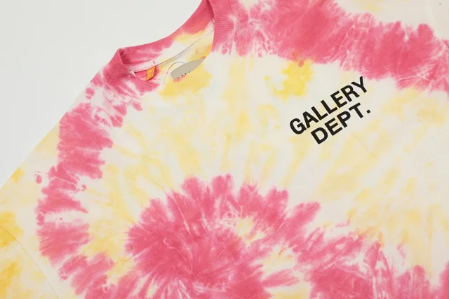 Gallery Dept. T-Shirts Eyes On You Graphic T-Shirt product detail image 41