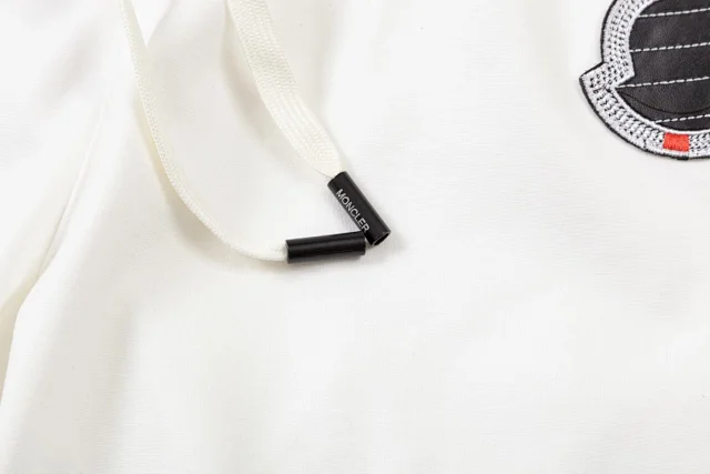 Moncler Shorts Drawstring Logo product detail image 40