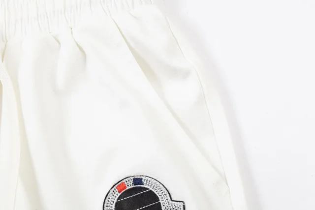 Moncler Shorts Drawstring Logo product detail image 39