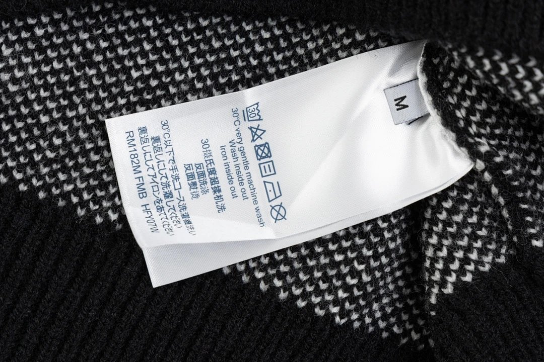 Burberry Check Knit Sweater Beige Multicolor Sweater product detail 13 in Litbuy spreadsheet finds