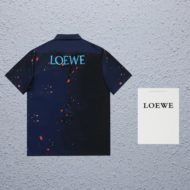 Loewe Shirts Short-Sleeve Graphic Button-Up Shirt product detail image 38