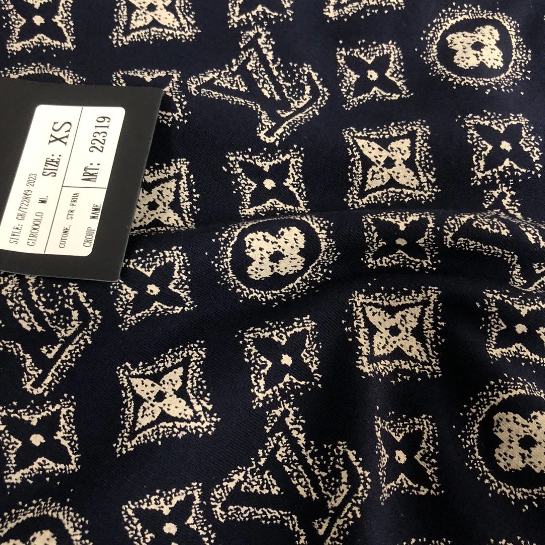Louis Vuitton Monogram Gradient Print White T-Shirt - 47