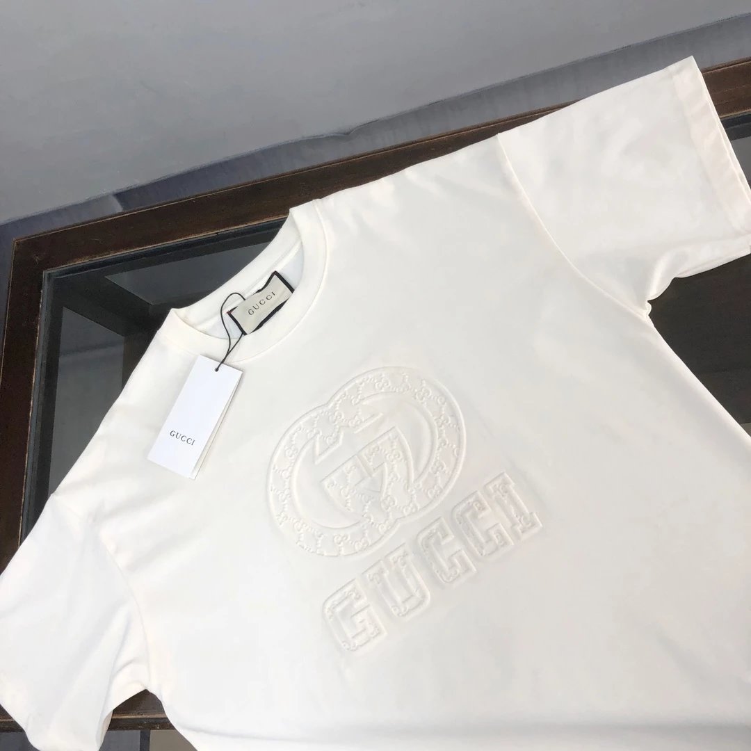 Gucci Interlocking G Circle Logo Black T-Shirt - 32