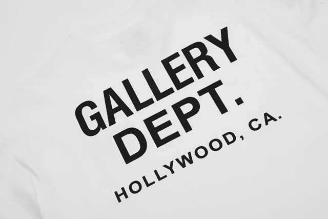 Gallery Dept. T-Shirts Eyes On You Graphic T-Shirt product detail image 61