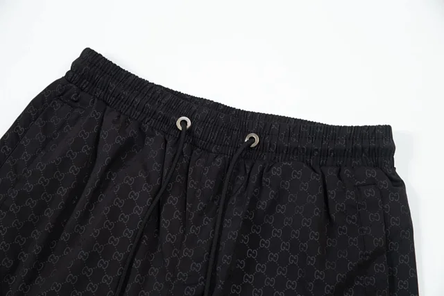 Gucci Shorts Drawstring Logo-Patch product detail image 40