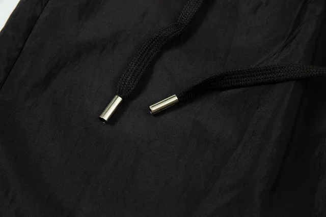 Burberry Shorts Elastic-Waist Drawstring Logo product detail image 25