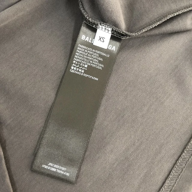 Balenciaga T-Shirts Crewneck T-Shirt with Logo Chest Print product detail image 17