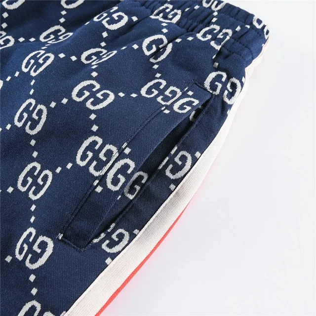 Gucci Shorts Drawstring Logo-Patch product detail image 25