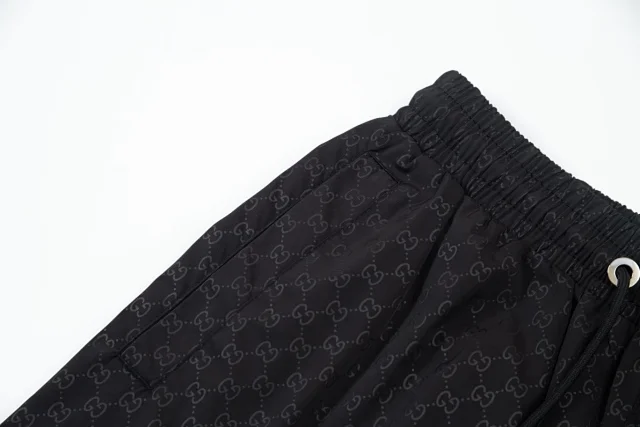 Gucci Shorts Drawstring Logo-Patch product detail image 42