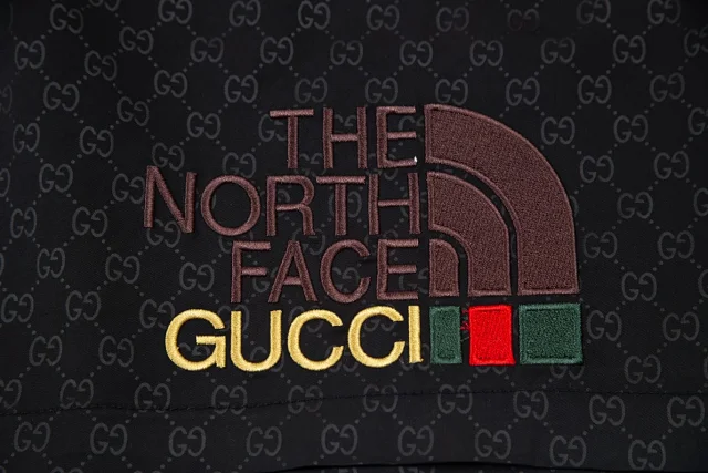 Gucci Shorts Drawstring Logo-Patch product detail image 39
