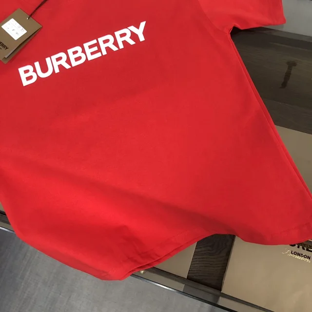 Burberry T-Shirts Crew-neck logo-print short-sleeve T-shirt product detail image 30