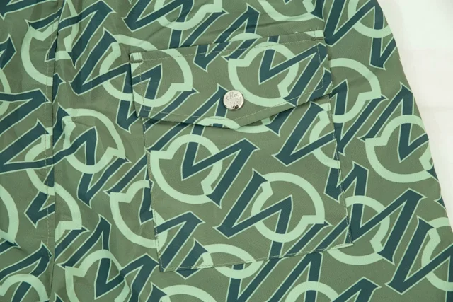 Moncler Shorts Drawstring Logo product detail image 35