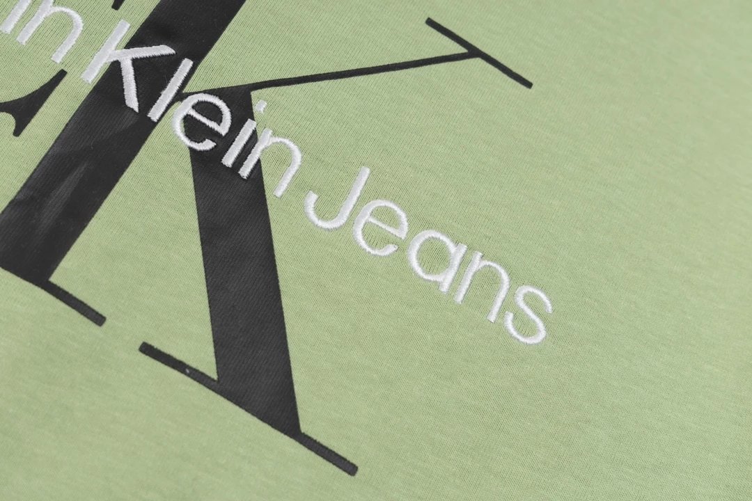 Calvin Klein Jeans Monogram Logo White T-Shirt - 51