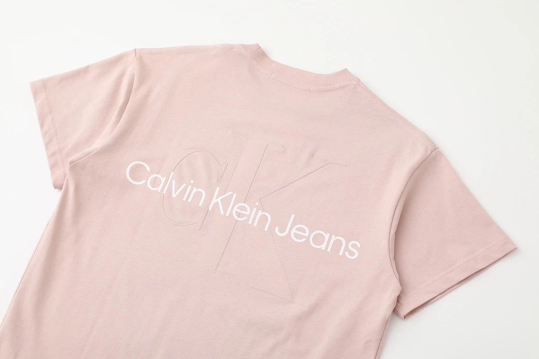 Calvin Klein Jeans Monogram Logo White T-Shirt - 34