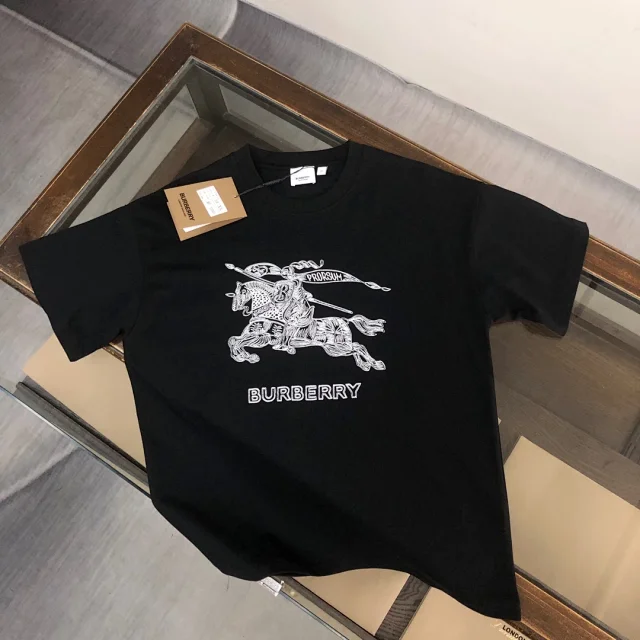 Burberry T-Shirts Crew-neck logo-print short-sleeve T-shirt product detail image 33