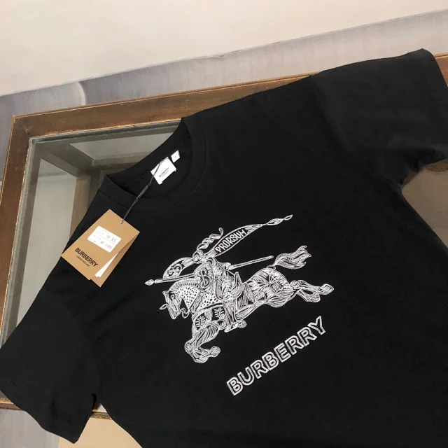 Burberry T-Shirts Crew-neck logo-print short-sleeve T-shirt product detail image 35