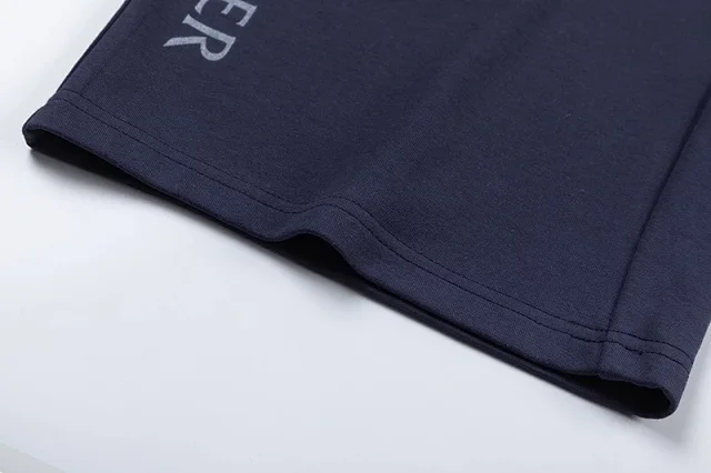 Moncler Shorts Drawstring Logo product detail image 14