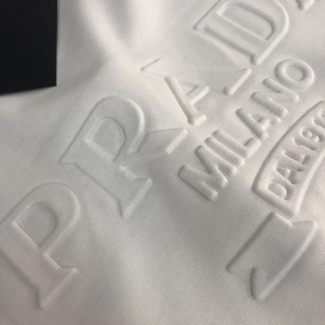 Prada T-Shirts Short-Sleeve Triangle Logo T-Shirt product detail image 15