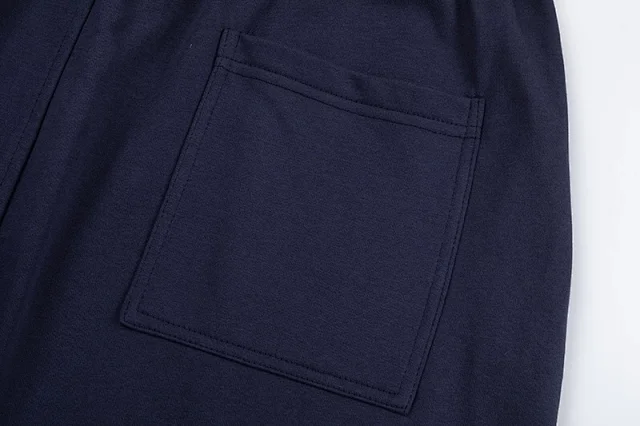 Moncler Shorts Drawstring Logo product detail image 16