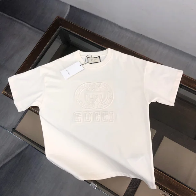 Gucci T-Shirts Logo-print crew-neck product detail image 29