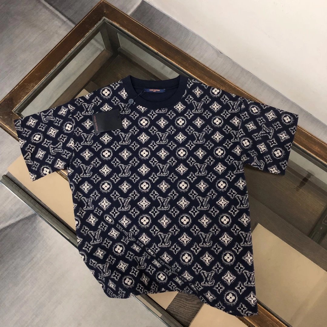 Louis Vuitton Monogram Gradient Print White T-Shirt - 44