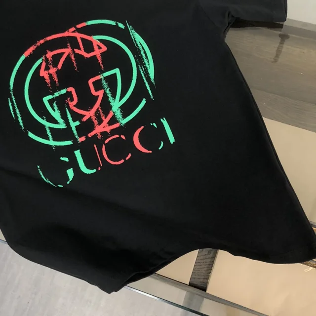 Gucci T-Shirts Logo-print crew-neck product detail image 65