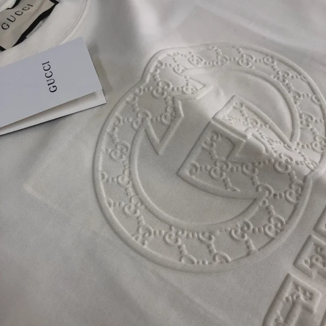 Gucci T-Shirts Logo-print crew-neck product detail image 34