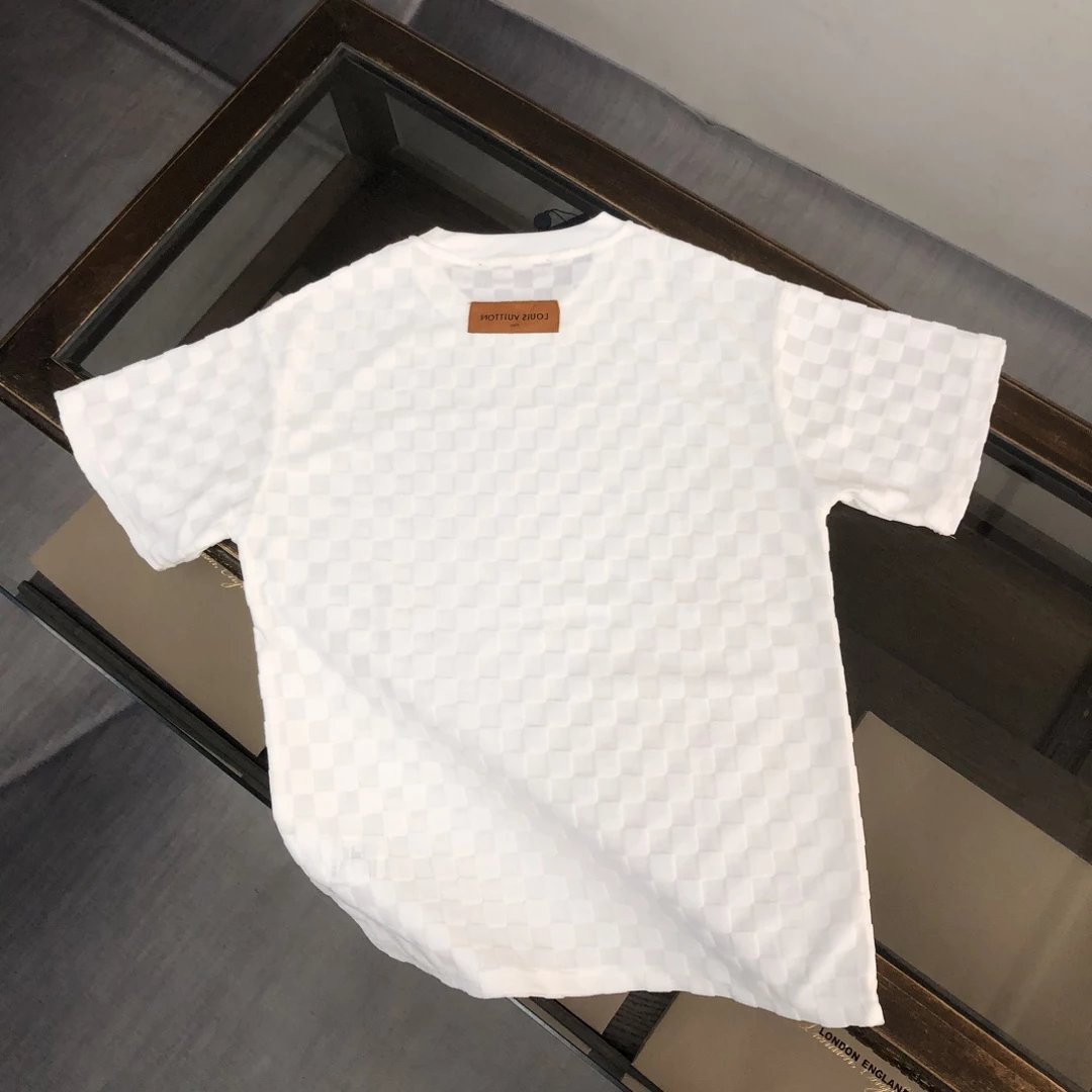 Louis Vuitton Monogram Gradient Print White T-Shirt - 32