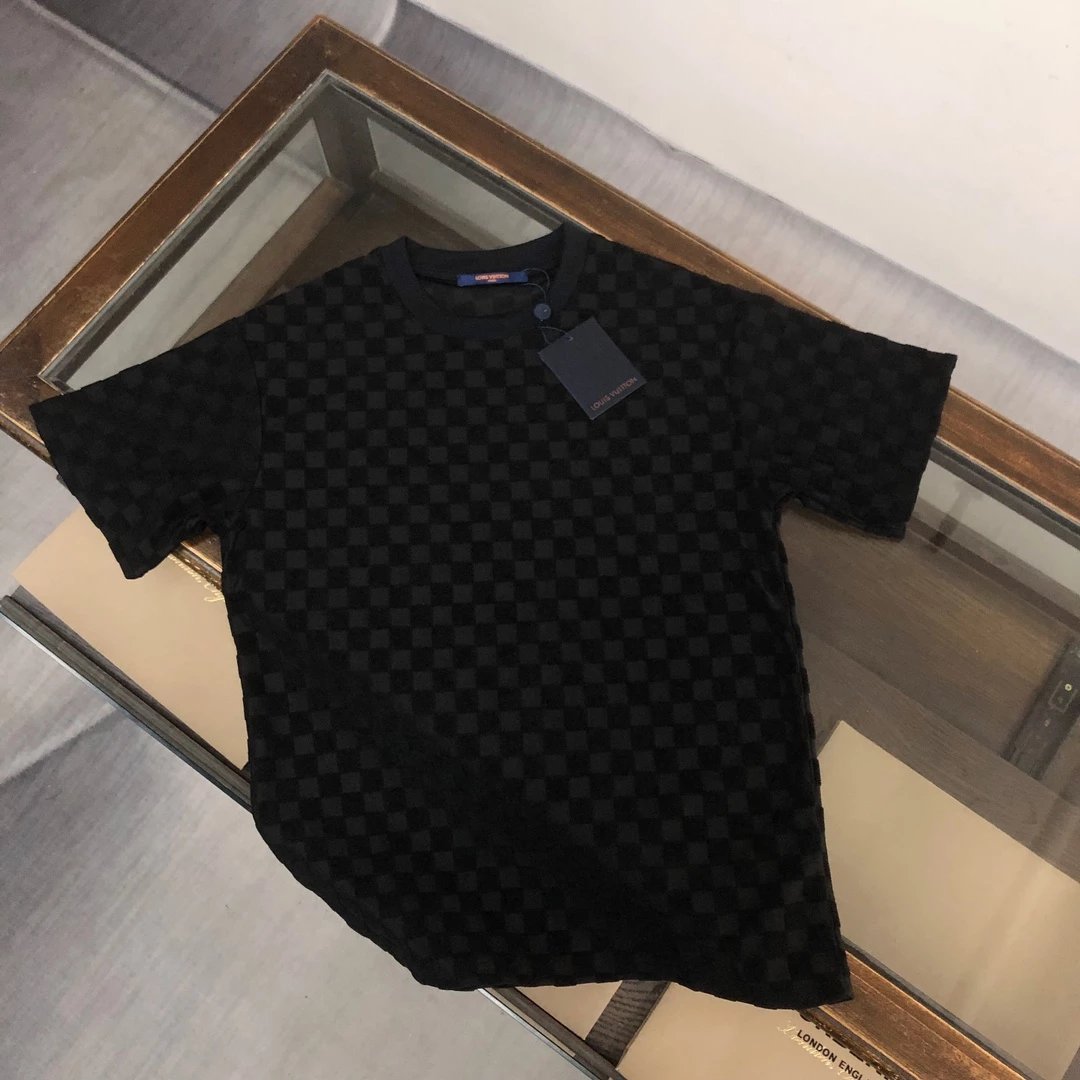 Louis Vuitton Monogram Gradient Print White T-Shirt - 23