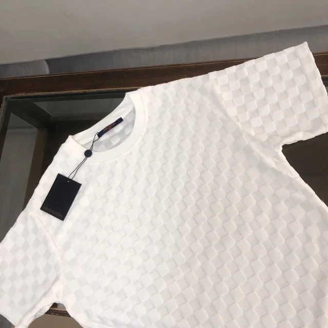 Louis Vuitton T-Shirts Short-Sleeve Crew-Neck product detail image 25