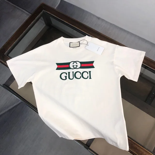 Gucci T-Shirts Logo-print crew-neck product detail image 18