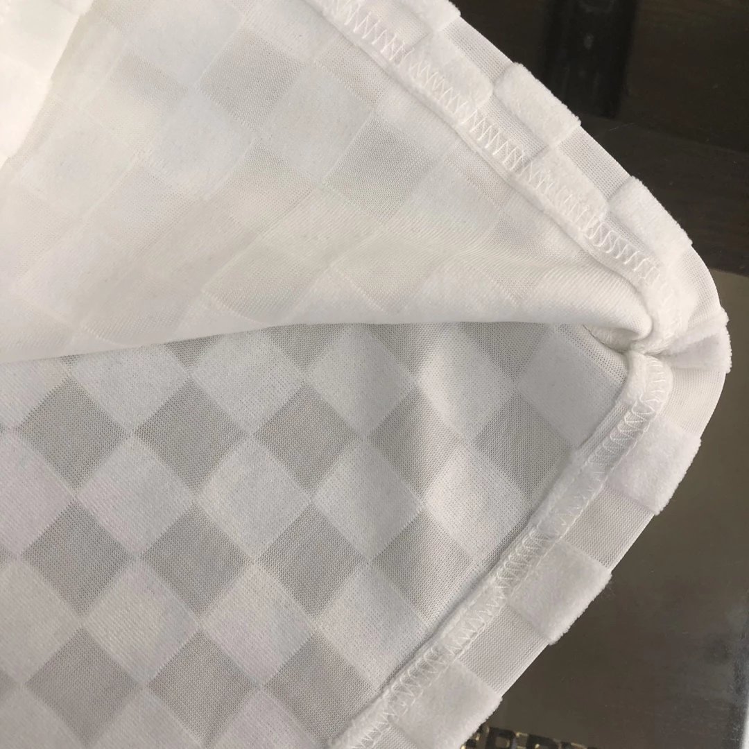 Louis Vuitton Monogram Gradient Print White T-Shirt - 29