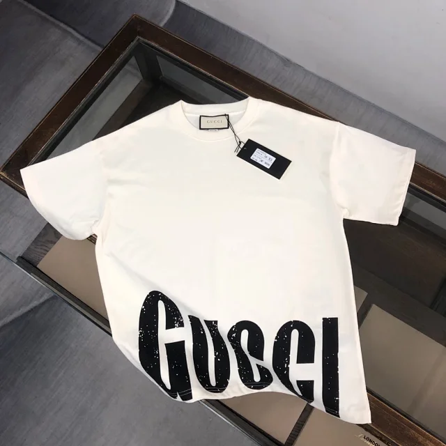 Gucci T-Shirts Logo-print crew-neck product detail image 38