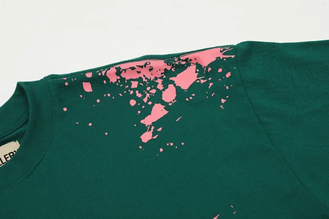 Gallery Dept. T-Shirts Eyes On You Graphic T-Shirt product detail image 15