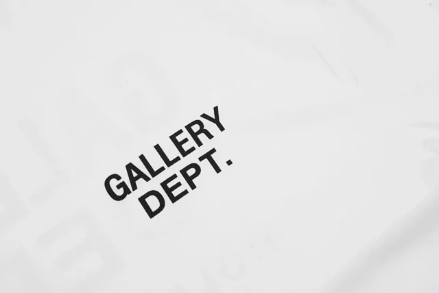 Gallery Dept. T-Shirts Eyes On You Graphic T-Shirt product detail image 59