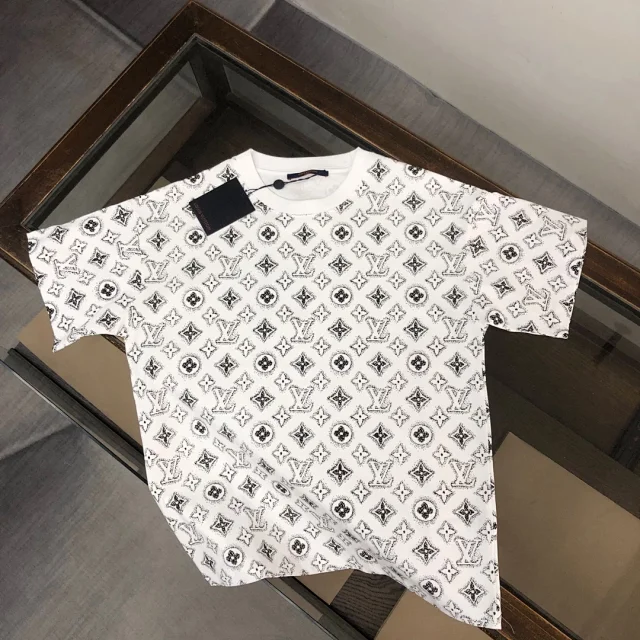 Louis Vuitton T-Shirts Short-Sleeve Crew-Neck product detail image 51