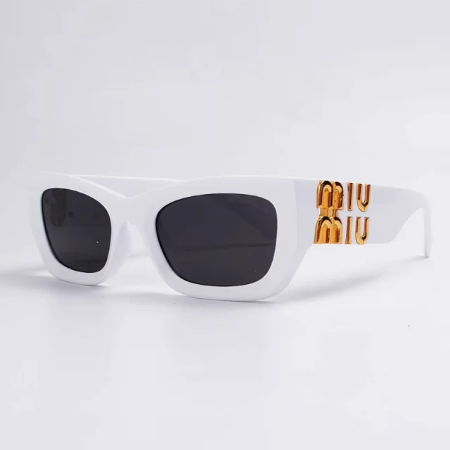 Miu Eyewear 2778 oversized cat-eye sunglasses product detail image 17