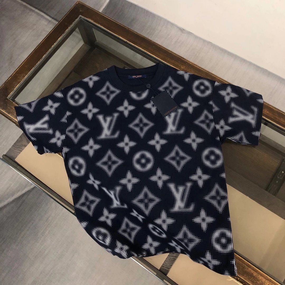 Louis Vuitton Monogram Gradient Print White T-Shirt - 13
